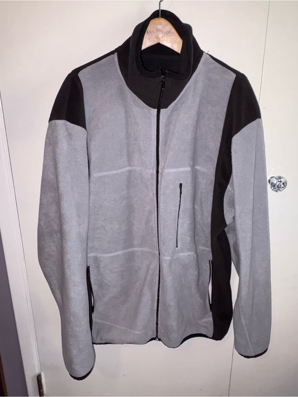 Men's Gray and Black Full-Zip Fleece Jacket
